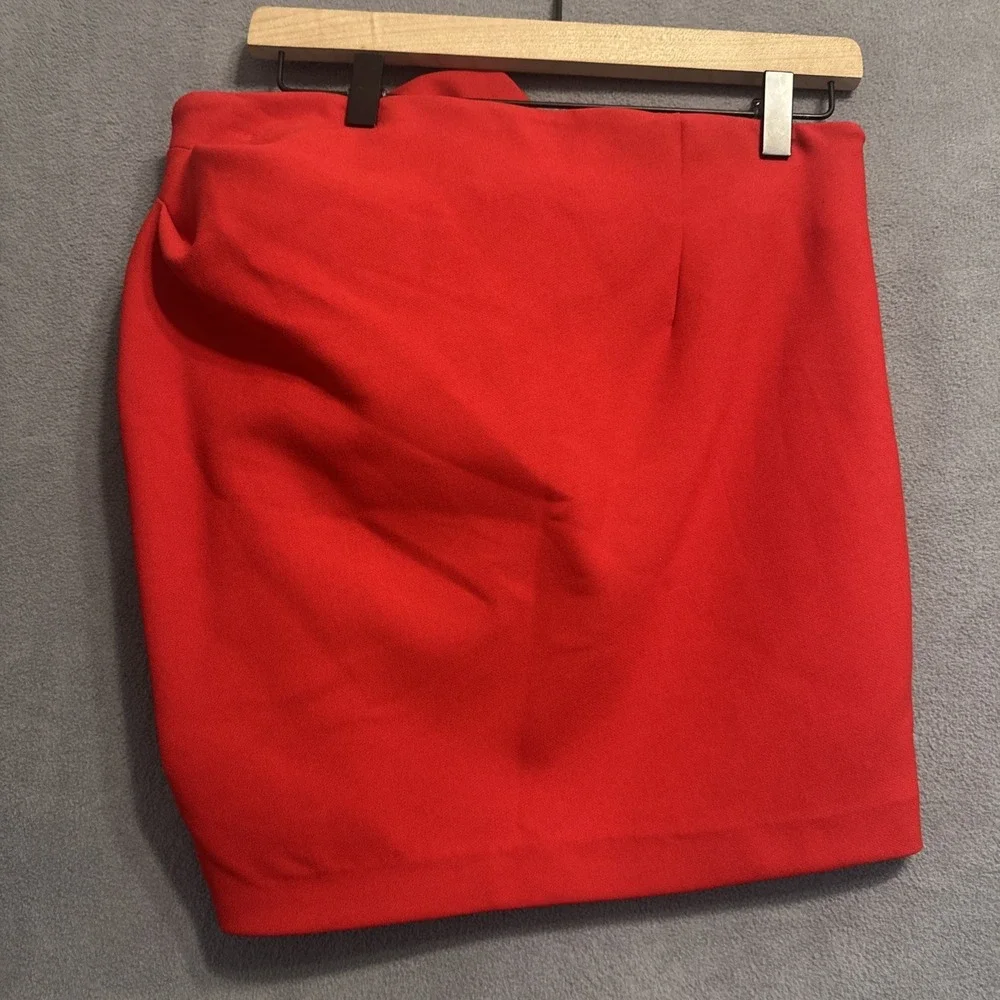 NWT Anthropologie Maeve Red Twist Mini Skirt Size 10‎ Red Bow Holiday Twee